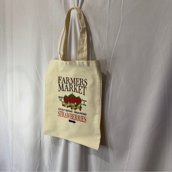Farmers Market Cream Tote Bag 14” x 11” x .5” NWOT - Picture 6 of 11